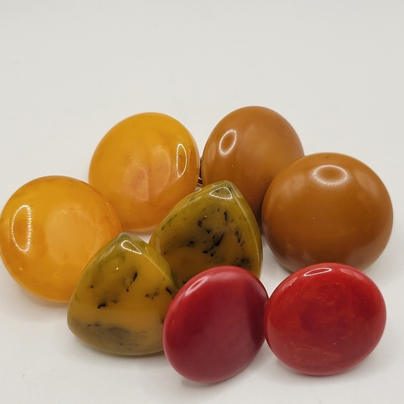 4 VTG Bakelite Earrings | Butterscotch, Cherry, Cocoa, Creamed Spinach | TESTED - Picture 3 of 11